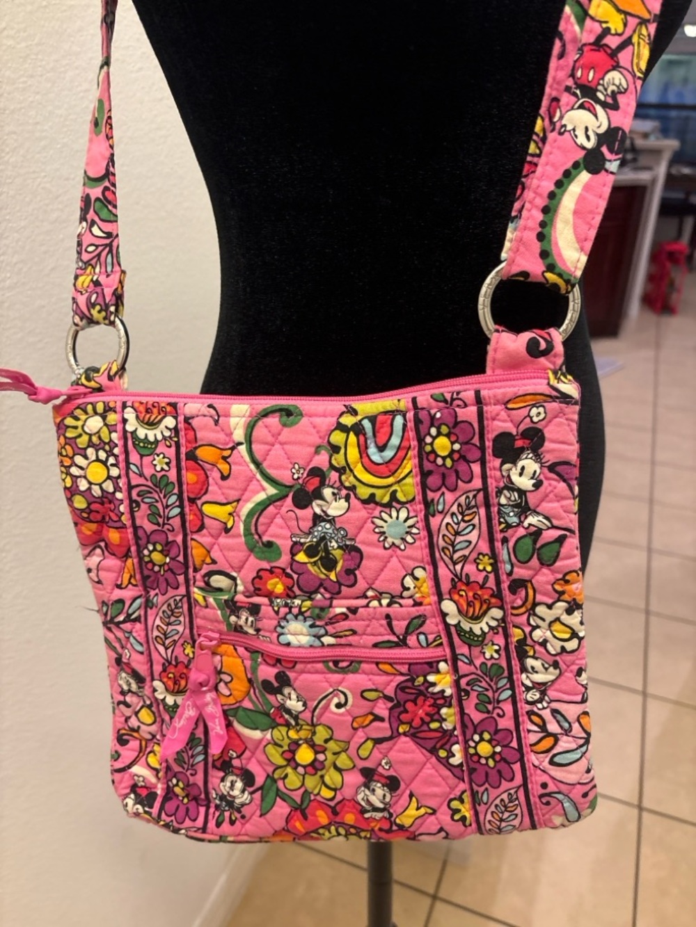 Vera Bradley Pink Floral Minnie Mouse Quilted Crossbody